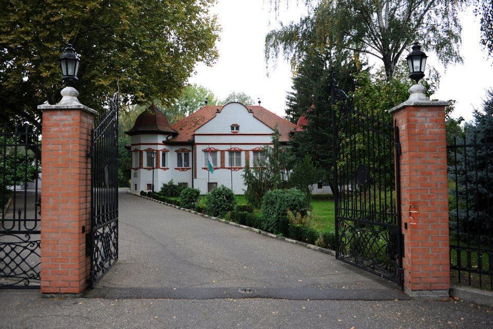 Kastelyszallo Mateszalka Bed and Breakfast Zewnętrze zdjęcie